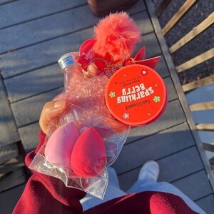 Makeup and body care gift set bundle (BLACK FRIDAY)